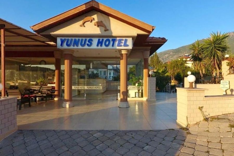 Yunus Hotel